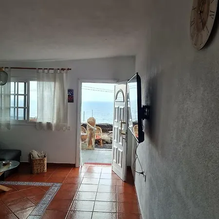La Casita De La Brena. Frontera