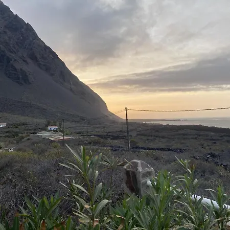 La Casita De La Breña. La Frontera